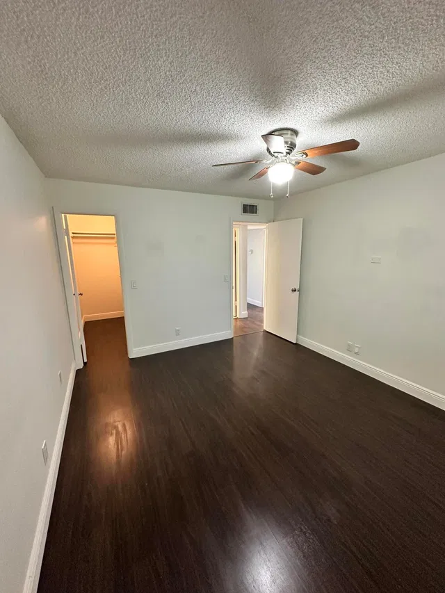 Residence photo 27