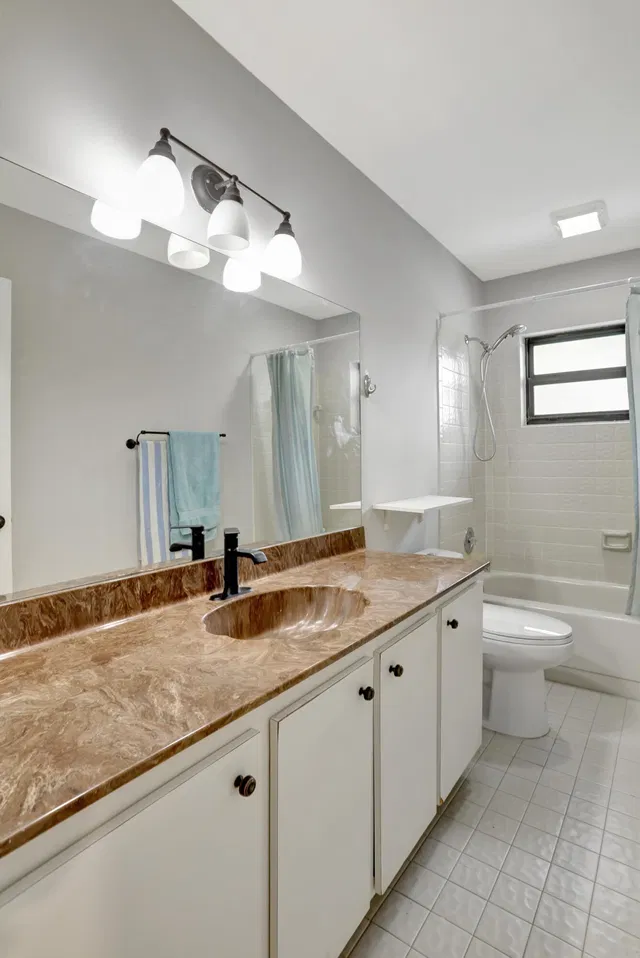 Residence photo 9