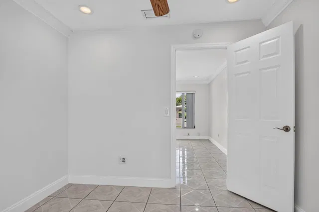 Residence photo 20