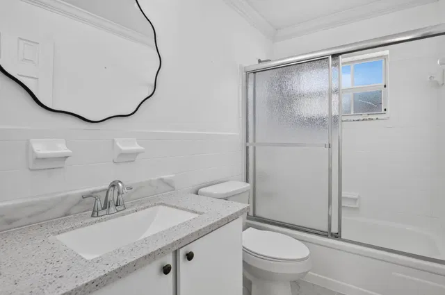 Residence photo 25