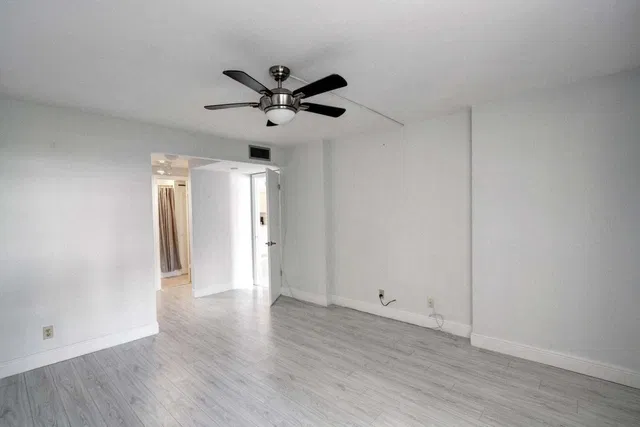 Boca Raton Unit 1040 photo 9