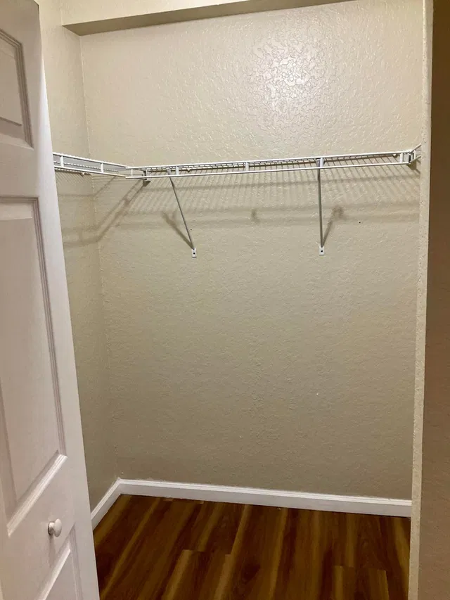 Unit 1212 photo 22