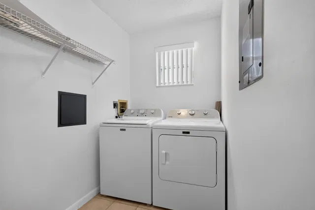 Unit 205 photo 12
