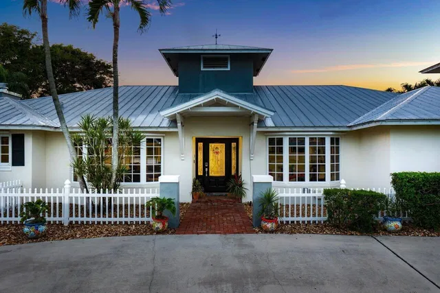 Residence photo 11