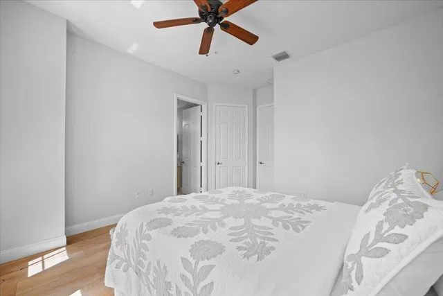 Residence photo 31