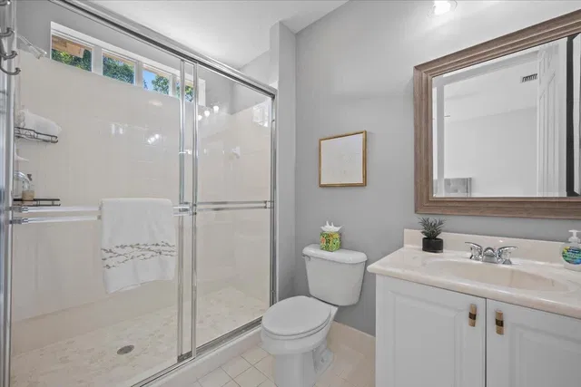 Residence photo 32