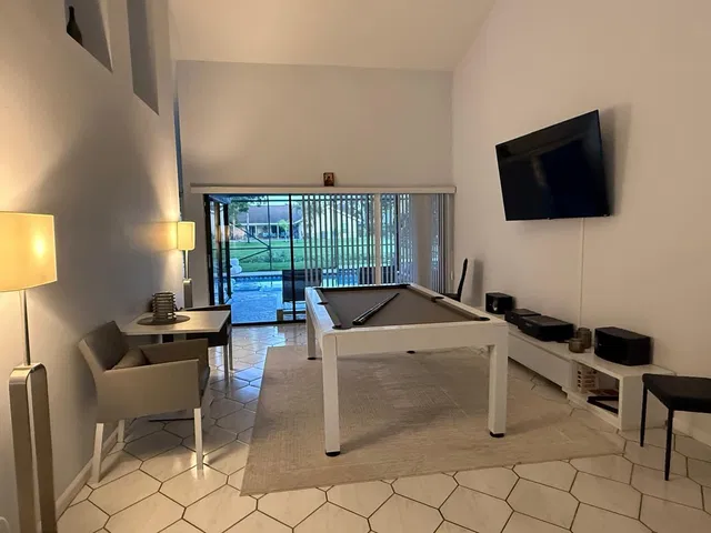 Residence photo 20