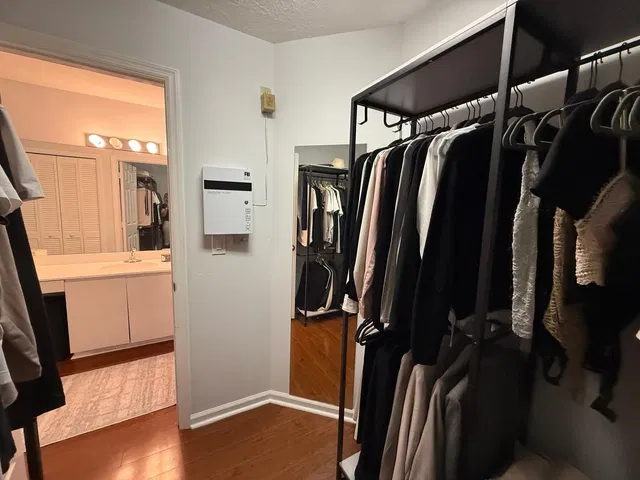 Residence photo 80