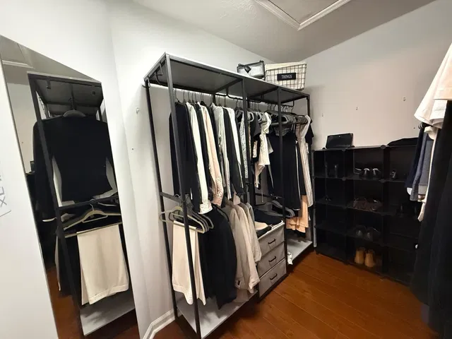 Residence photo 81