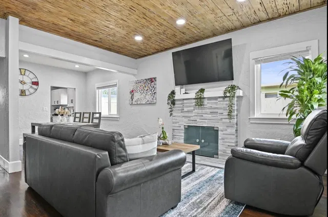 West Palm Beach Residence photo 5