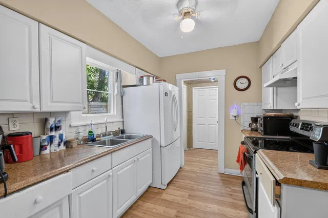 Residence photo 10