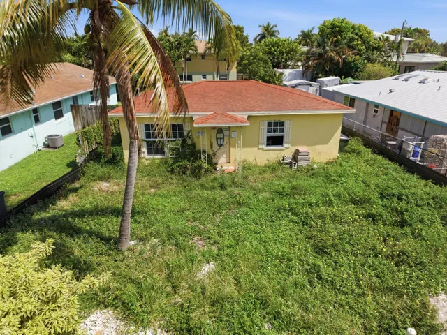  Residence photo 17