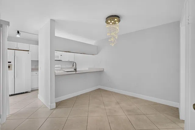 Residence photo 5