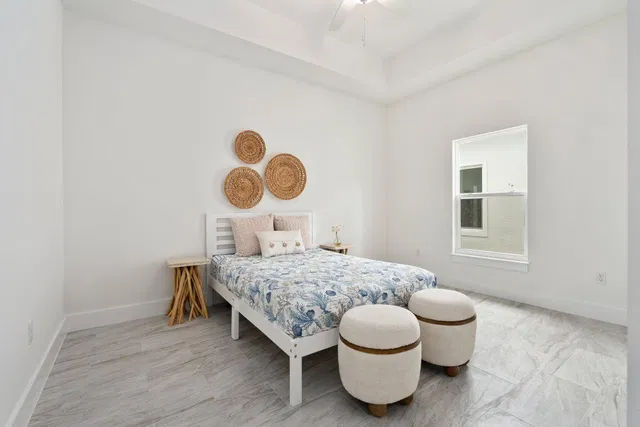 Residence photo 12