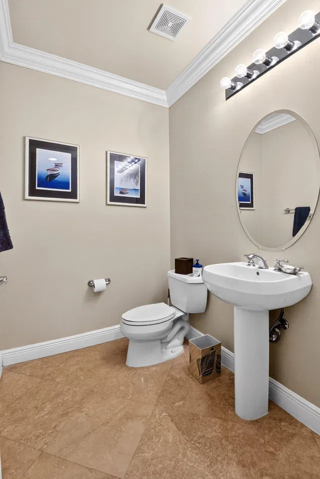 Residence photo 5