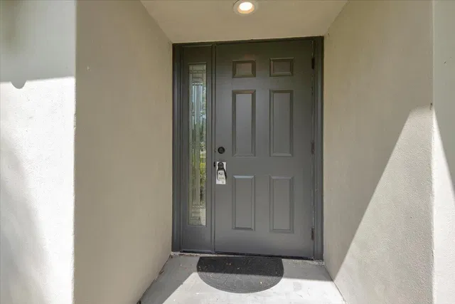 Residence photo 51