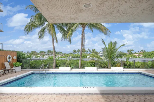 South Palm Beach Unit 113 photo 21