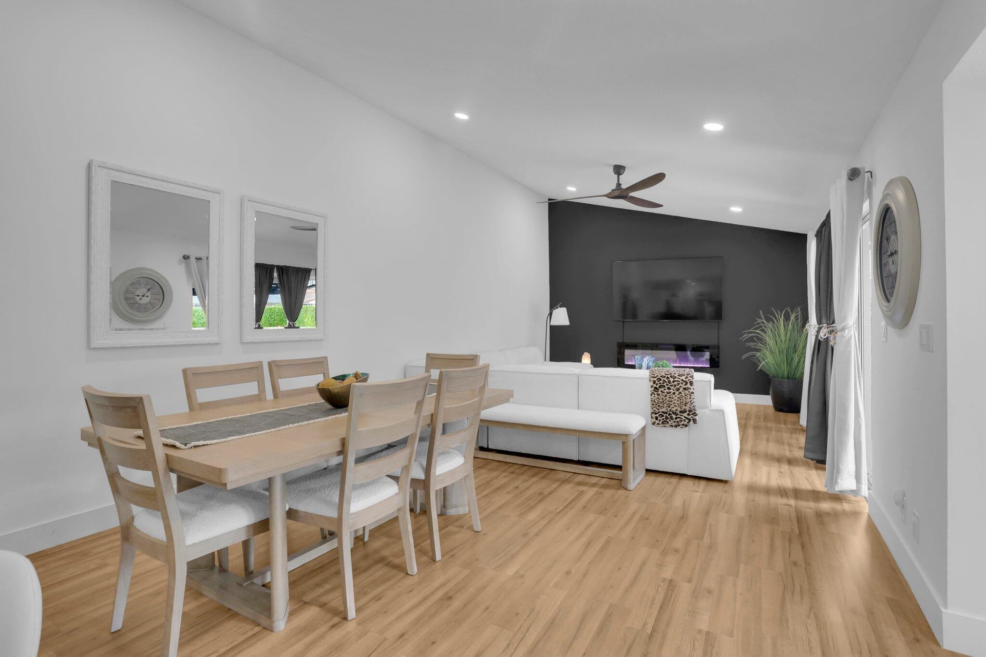 Residence photo 5