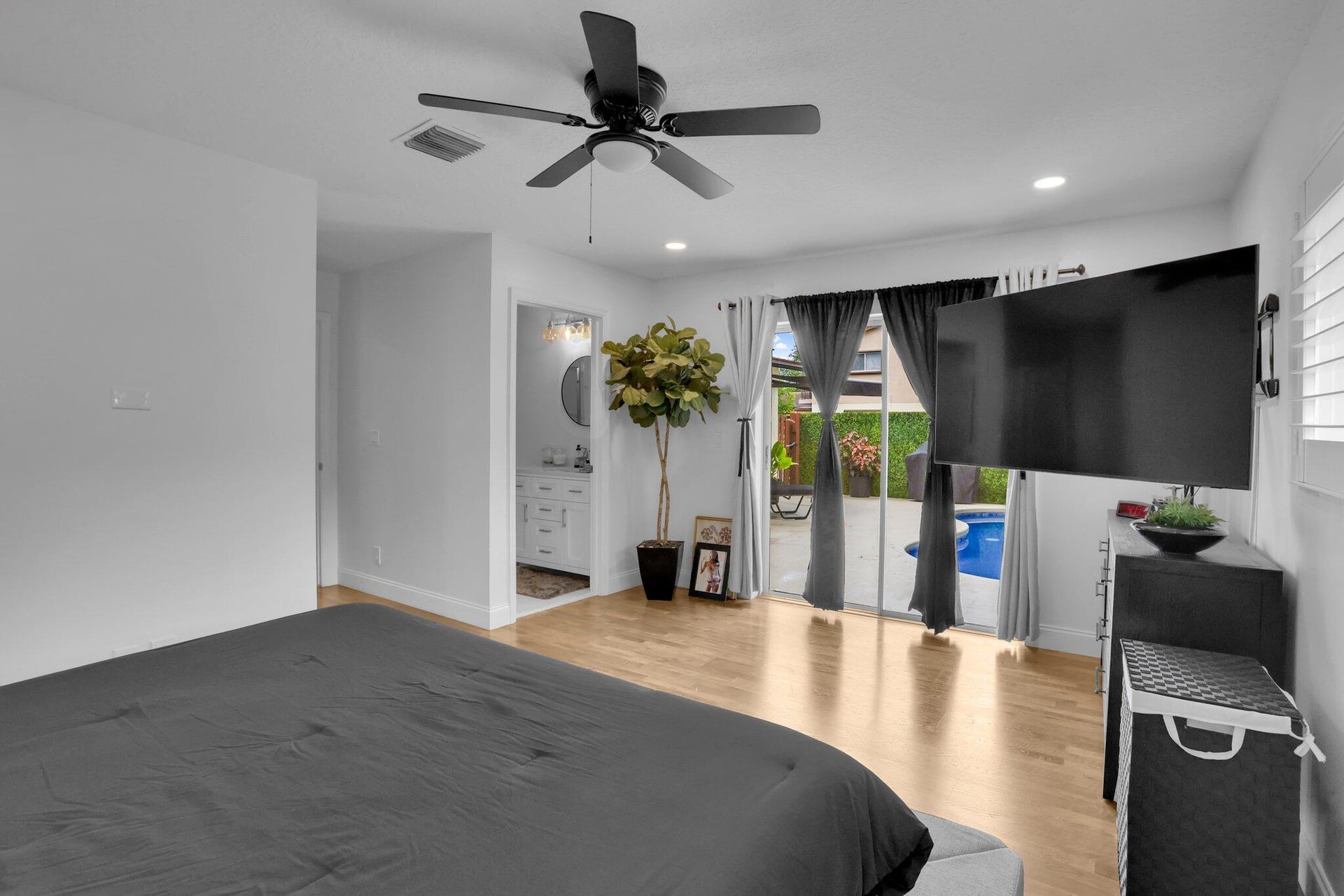 Residence photo 13
