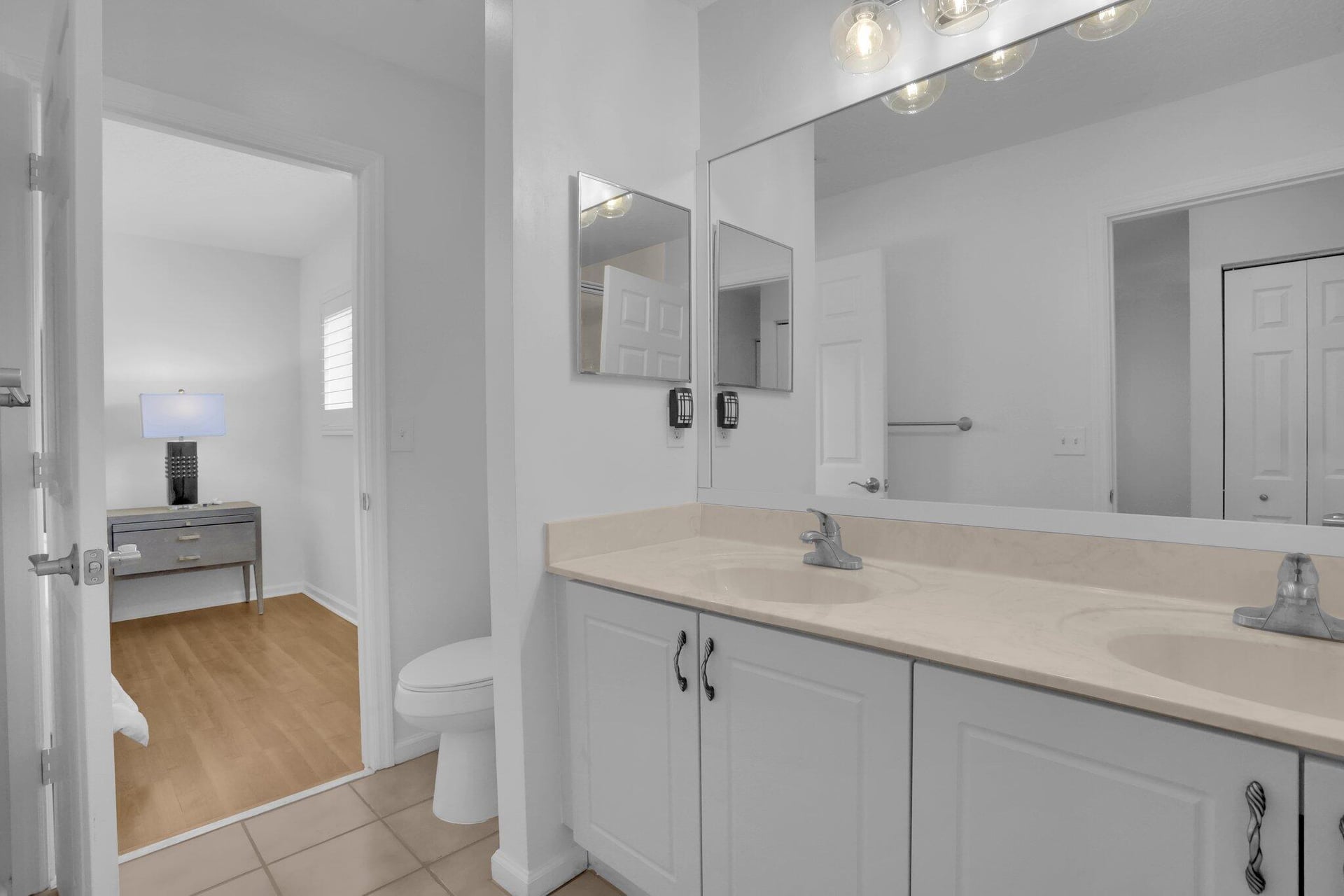 Residence photo 17