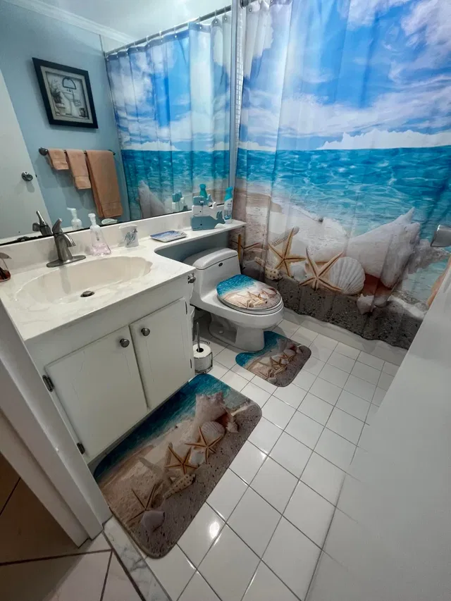 Unit 132 photo 21