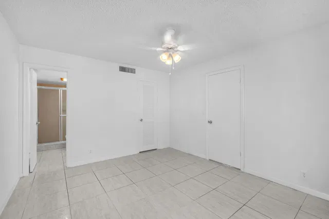 Unit 107 photo 15