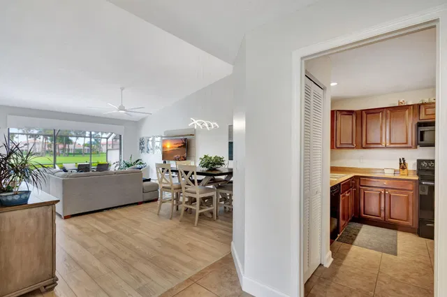 PGA National Palm Beach Gardens Residence photo 8
