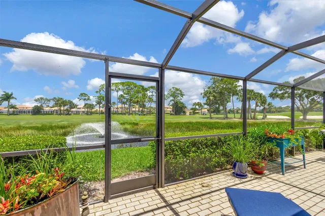 PGA National Palm Beach Gardens Residence photo 47