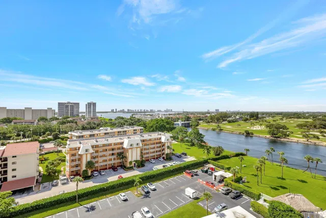 Golfview North Palm Beach I Unit PH09 photo 10