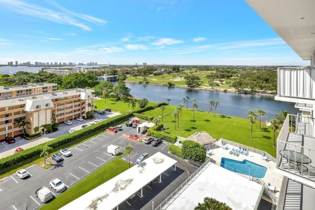 Golfview North Palm Beach I Unit PH09 photo 11