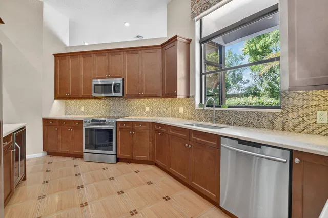 Residence photo 11