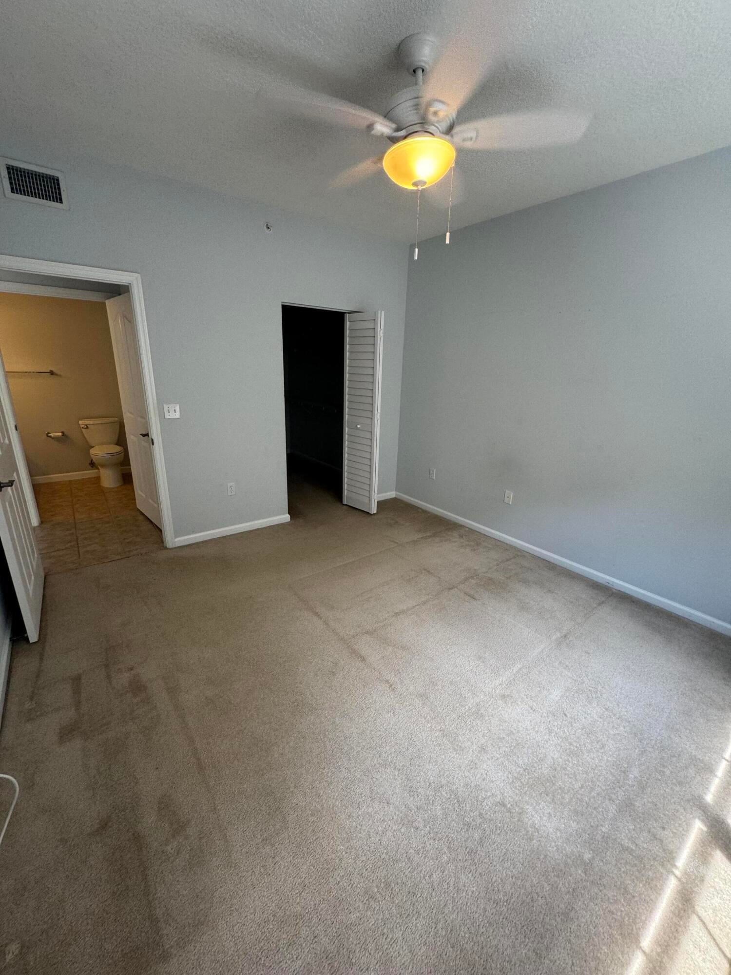 Unit 213 photo 2
