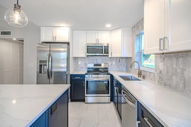  Residence photo 4