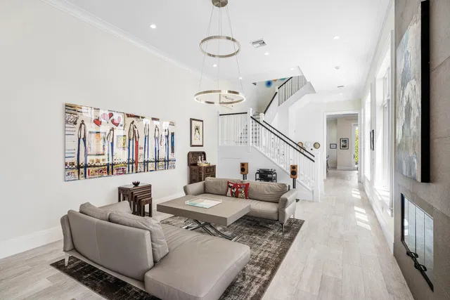 Residence photo 11