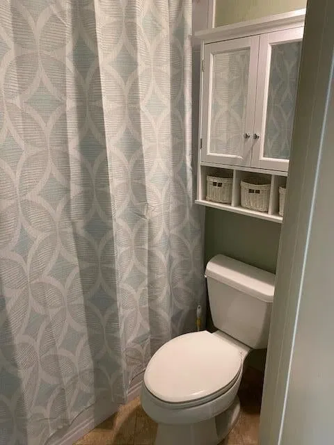 Unit 103 photo 5