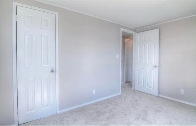 Residence photo 2