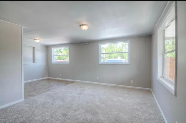 Residence photo 15