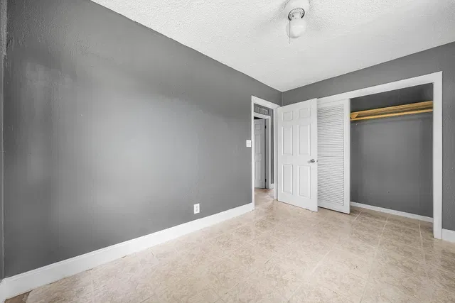 Residence photo 23