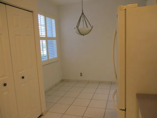 Residence photo 5