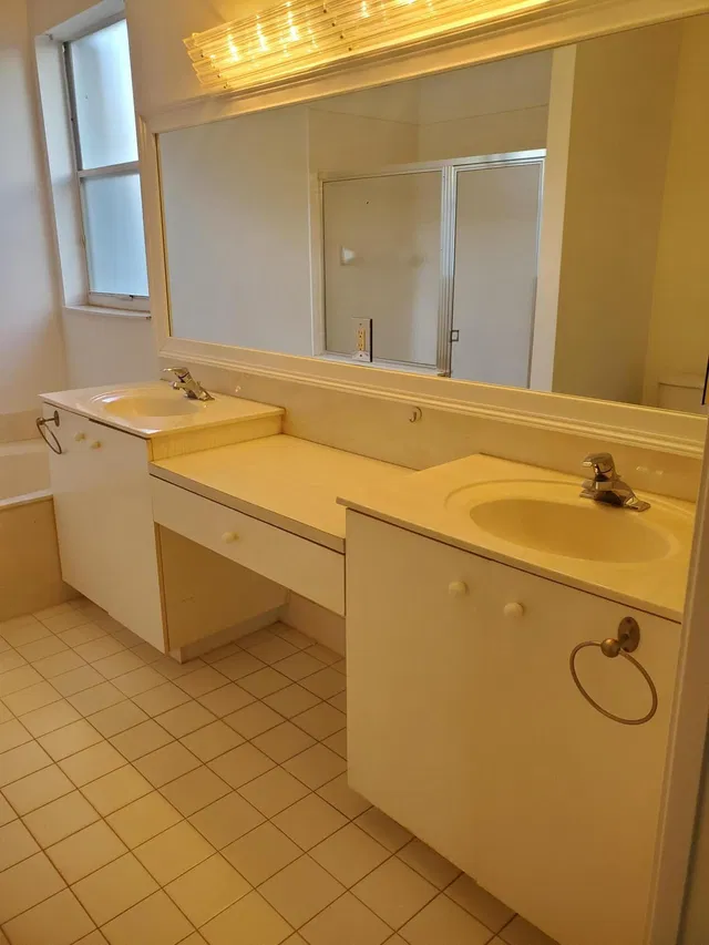 Residence photo 14