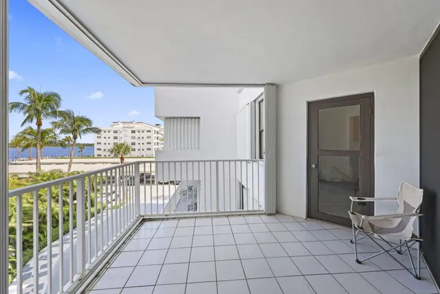 South Palm Beach Unit 302 photo 17