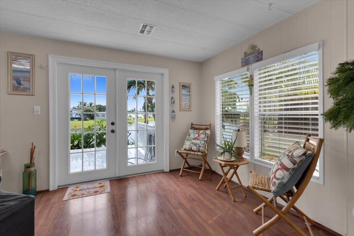 Residence photo 14