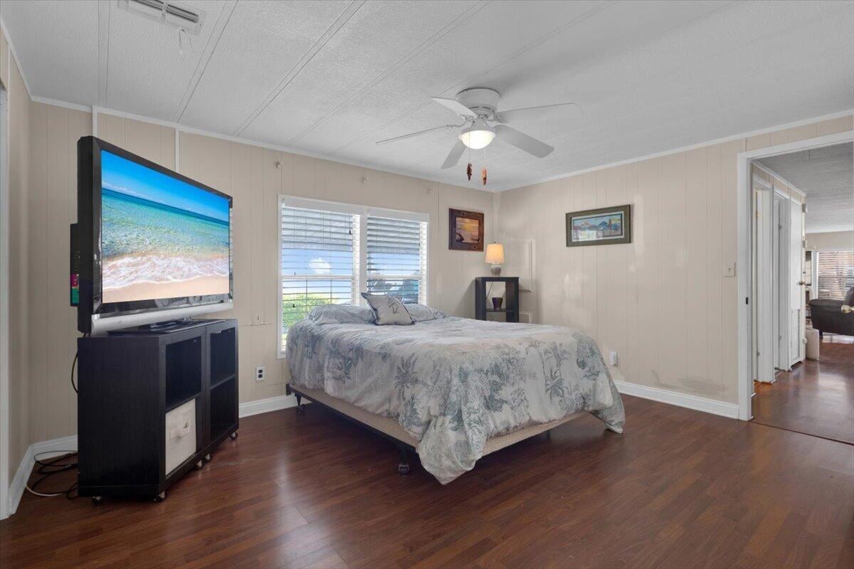 Residence photo 32
