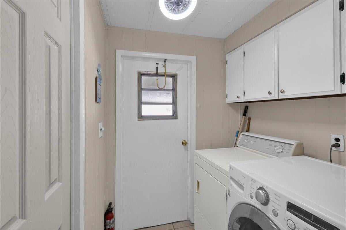 Residence photo 36