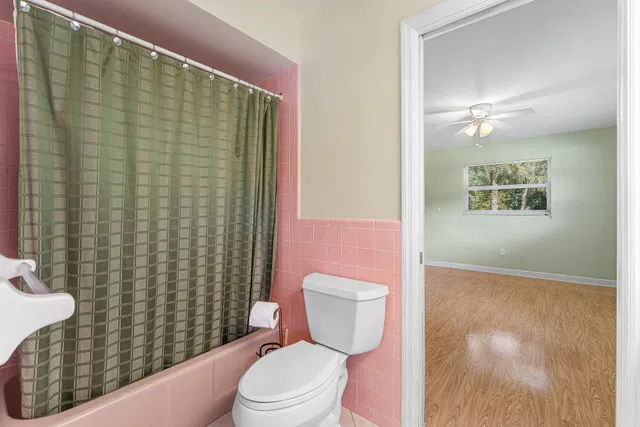 Residence photo 12