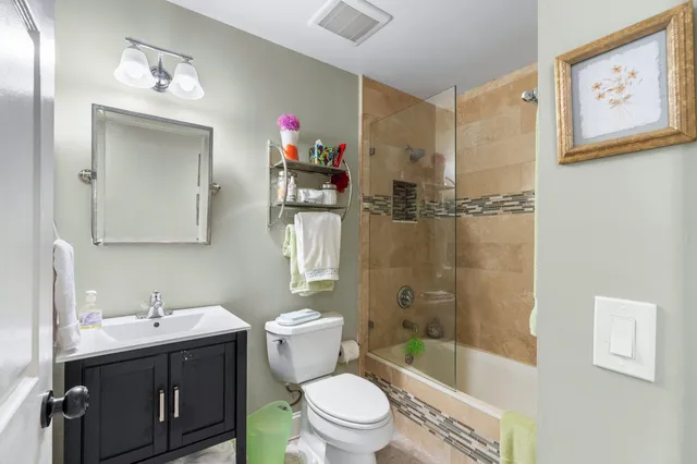  Residence photo 19
