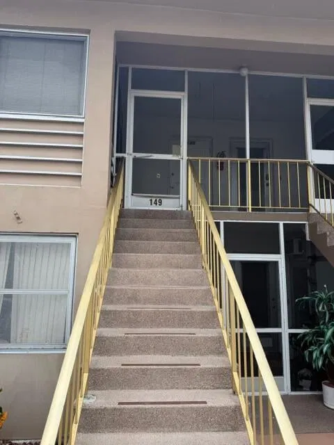 Residence photo 2
