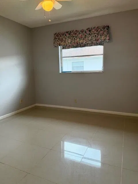 Residence photo 5
