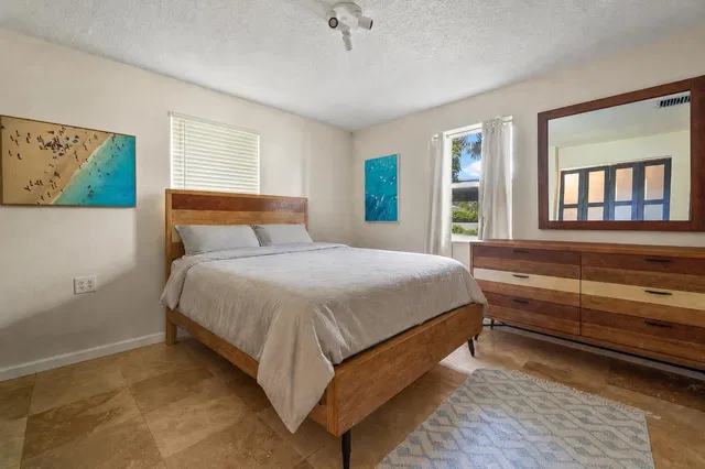 Residence photo 13