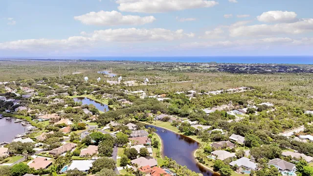 Residence photo 30